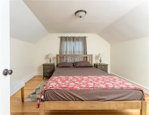 95 Douglas Avenue Portsmouth RI 02871
