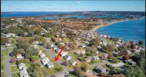 95 Douglas Avenue Portsmouth RI 02871