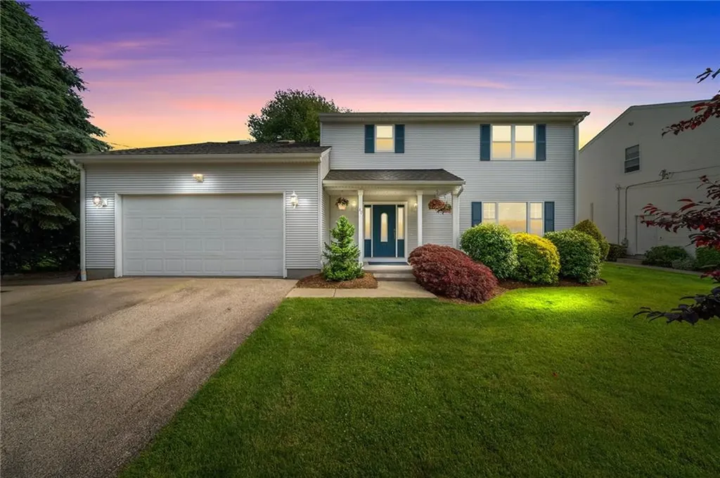40 Conanicus Road Narragansett RI 02882