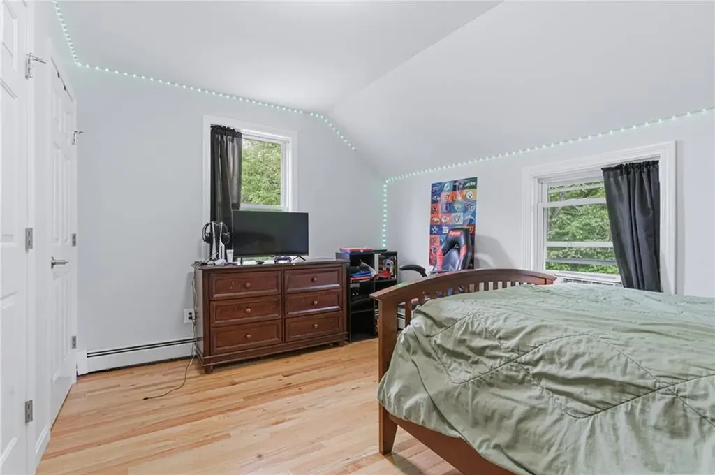 224 Francis Avenue North Providence RI 02904