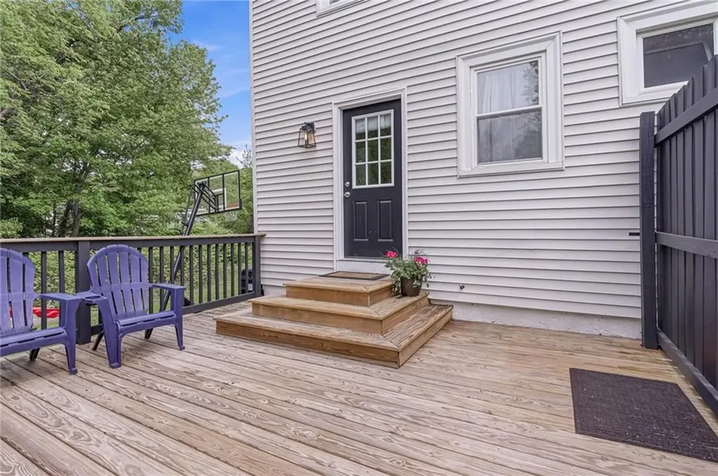 224 Francis Avenue North Providence RI 02904