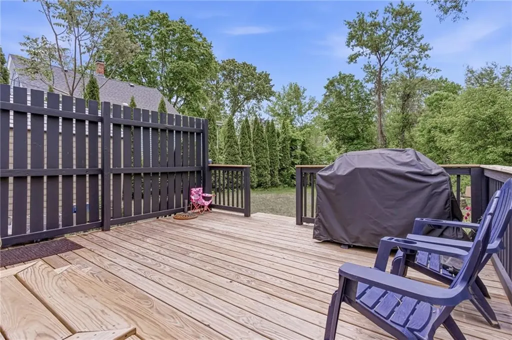 224 Francis Avenue North Providence RI 02904