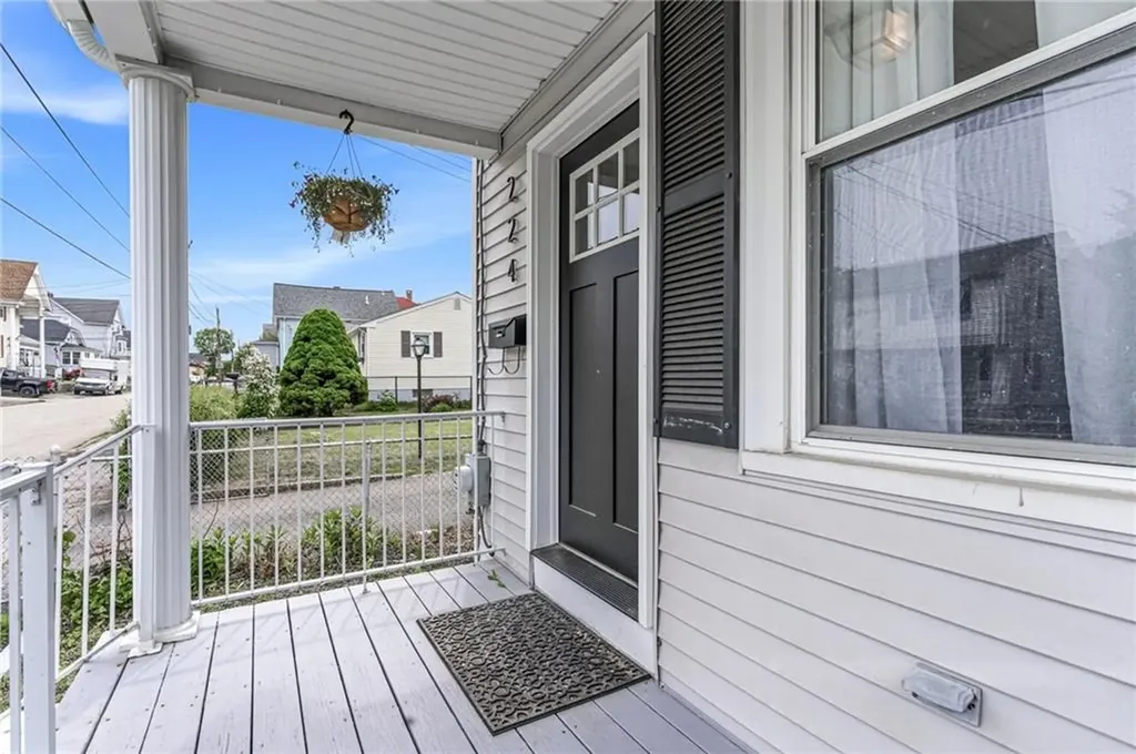 224 Francis Avenue North Providence RI 02904
