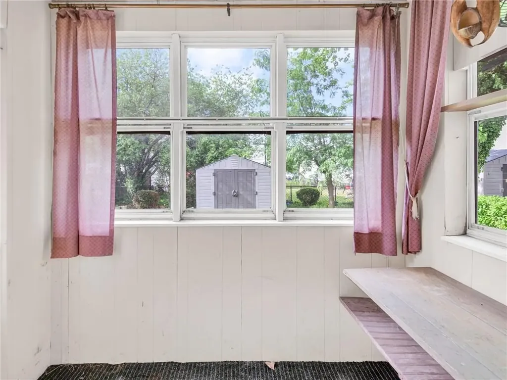 33 Alden Street Providence RI 02909