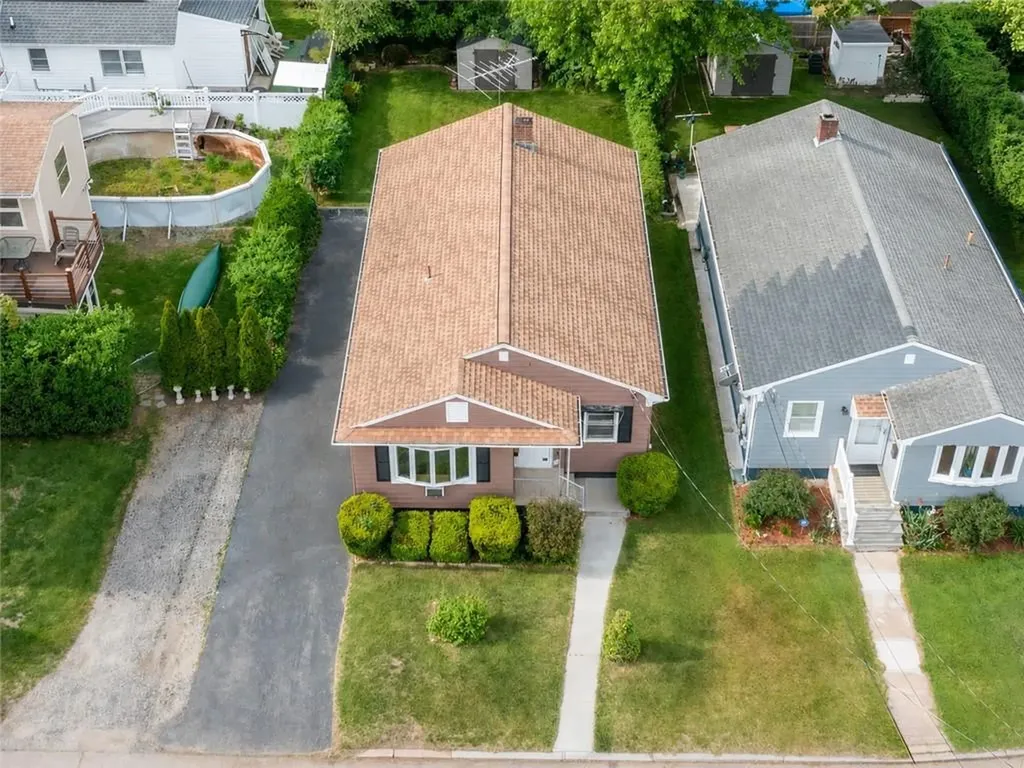 33 Alden Street Providence RI 02909