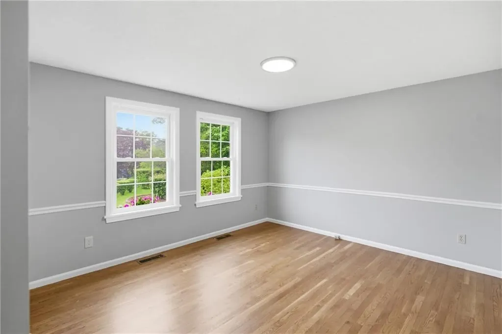 49 Harvest Road Middletown RI 02842