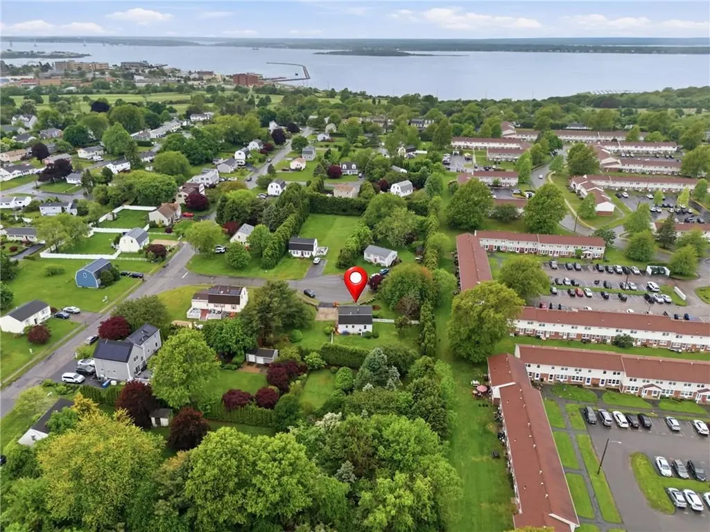 49 Harvest Road Middletown RI 02842