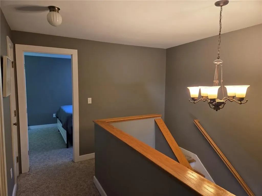 21 Sterling Drive Tiverton RI 02878