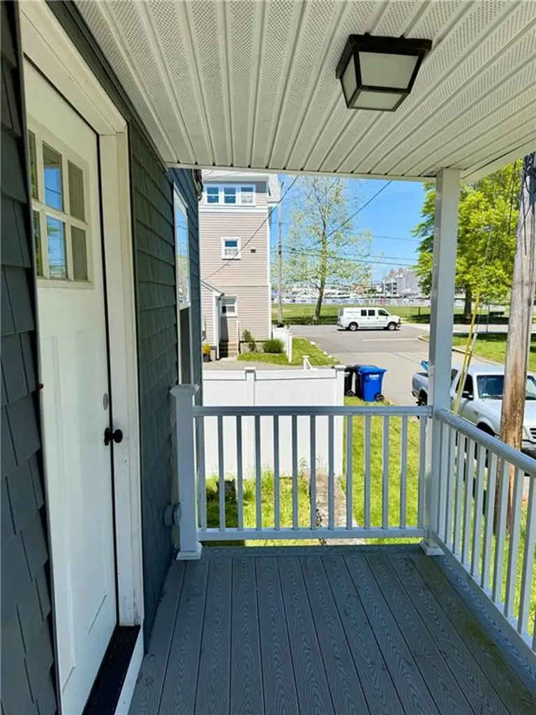 3 Clinton Street Newport RI 02840