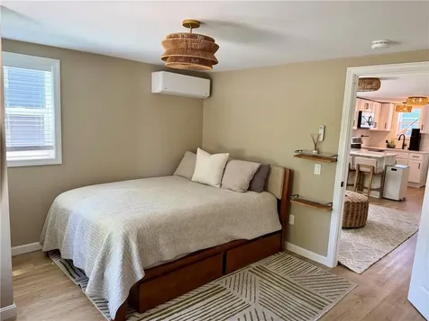 3 Clinton Street Newport RI 02840
