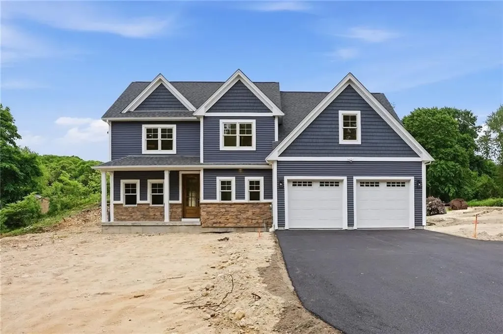 413 New River Road Lincoln RI 02838