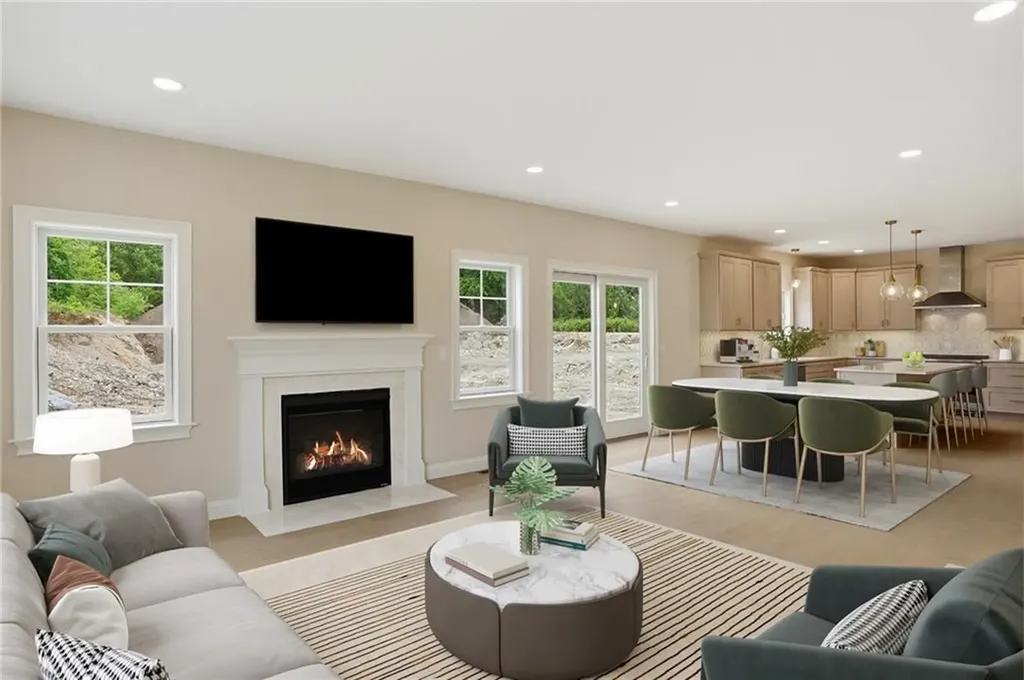 413 New River Road Lincoln RI 02838