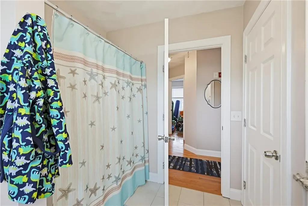 6 Wilson Street Bristol RI 02809