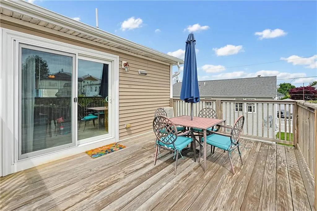 6 Wilson Street Bristol RI 02809