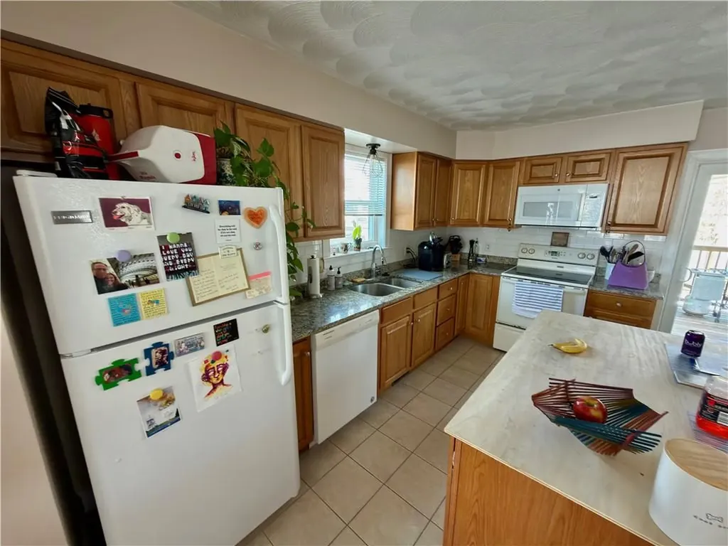 6 Wilson Street Bristol RI 02809