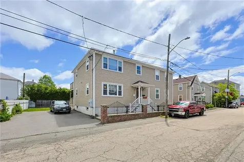 6 Wilson Street Bristol RI 02809
