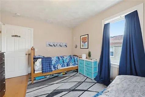 6 Wilson Street Bristol RI 02809