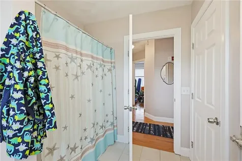 6 Wilson Street Bristol RI 02809
