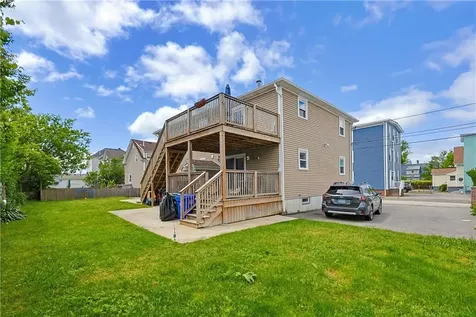 6 Wilson Street Bristol RI 02809