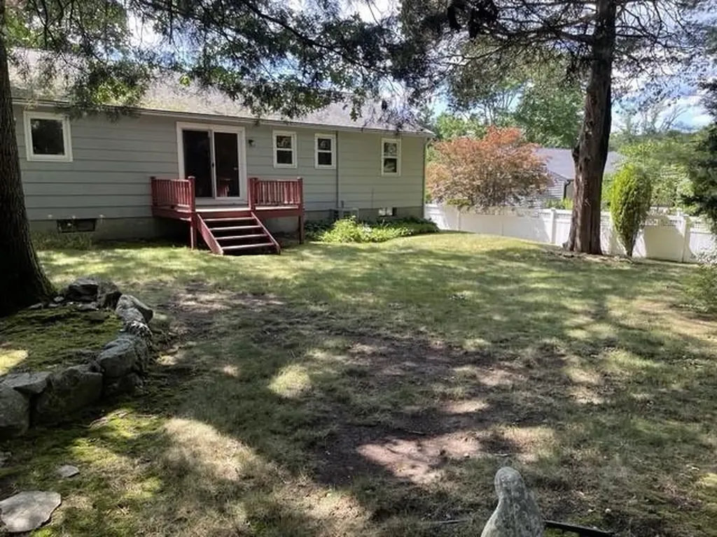 36 Edmond Drive Warwick RI 02886