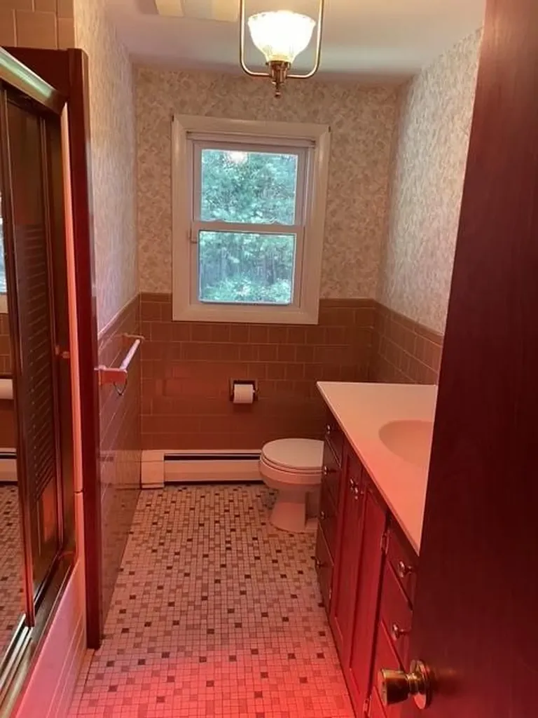36 Edmond Drive Warwick RI 02886