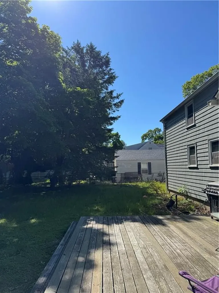 199 Main Avenue Warwick RI 02886