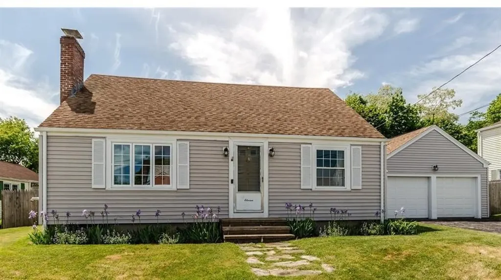 11 Palm Boulevard Warwick RI 02888