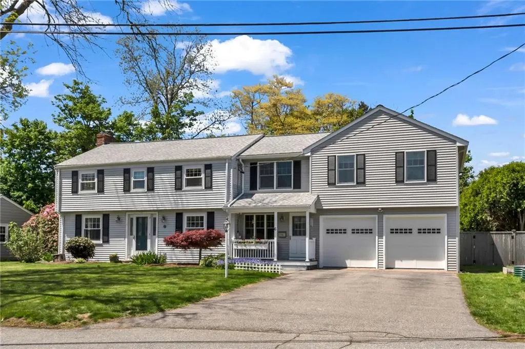 6 Driftwood Drive Barrington RI 02806