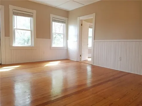 3 Bay View Avenue Bristol RI 02809
