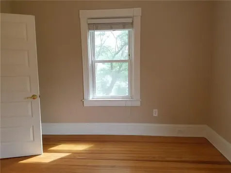 3 Bay View Avenue Bristol RI 02809