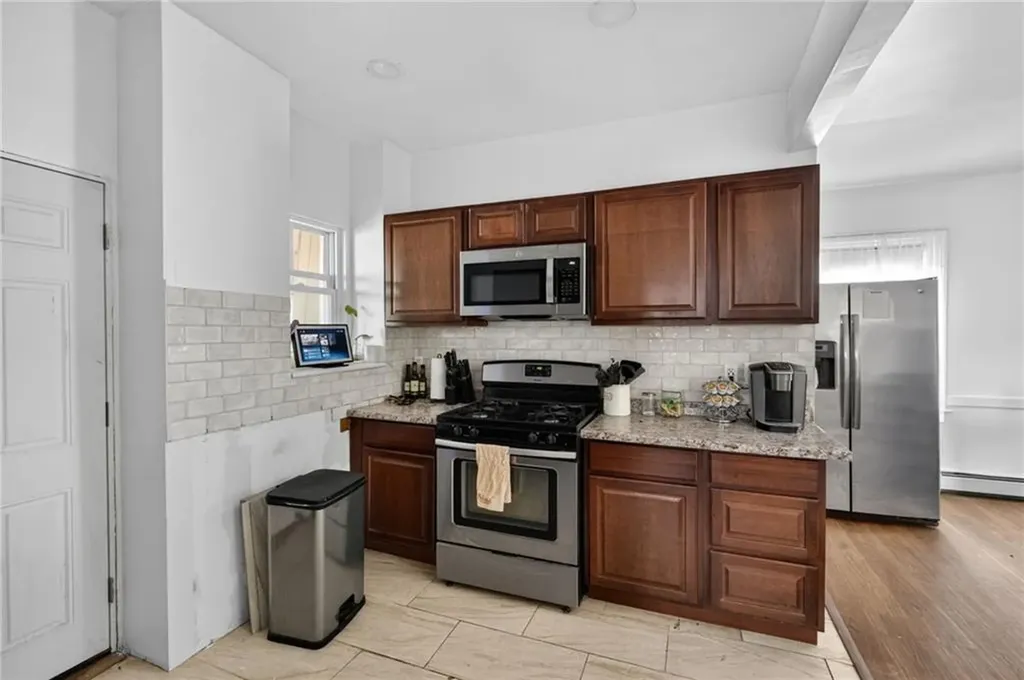 293 Swan Street Providence RI 02905