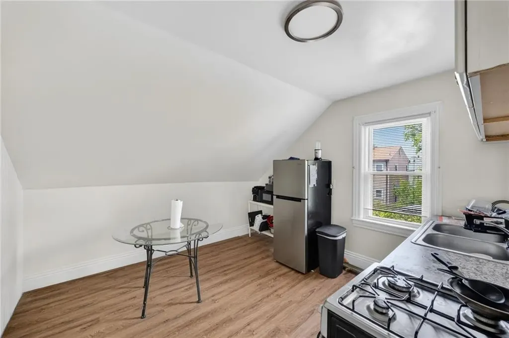 293 Swan Street Providence RI 02905