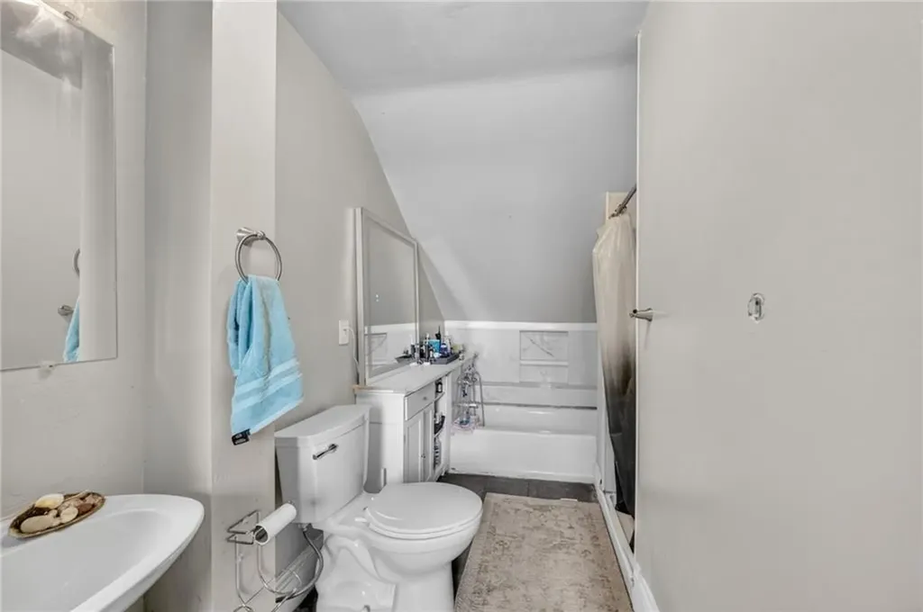293 Swan Street Providence RI 02905