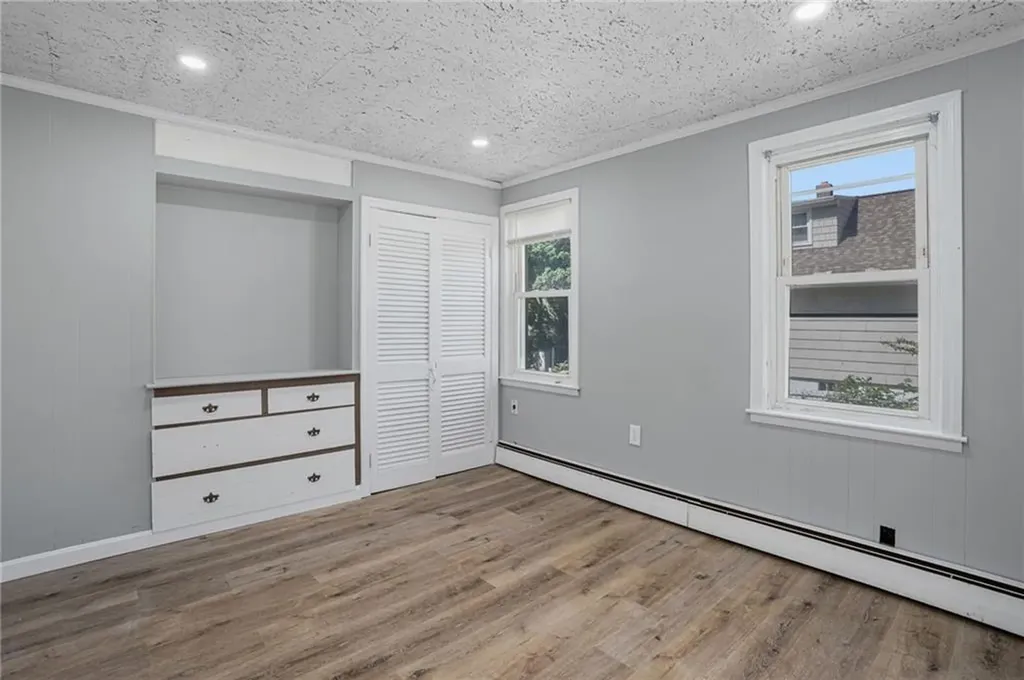 17 Padelford Avenue East Providence RI 02915