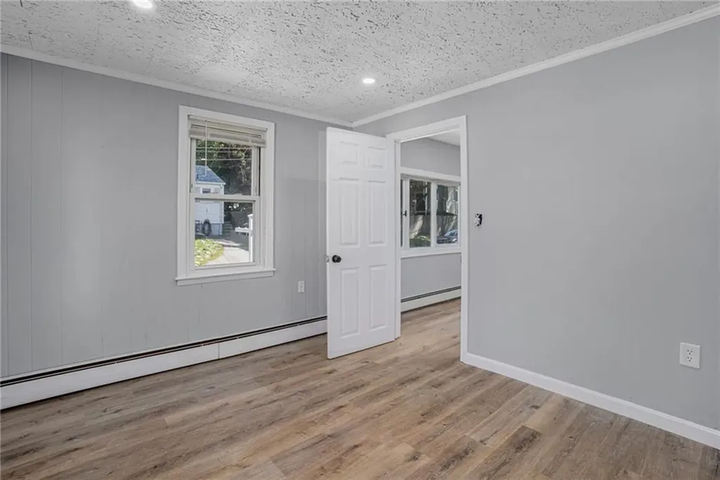 17 Padelford Avenue East Providence RI 02915