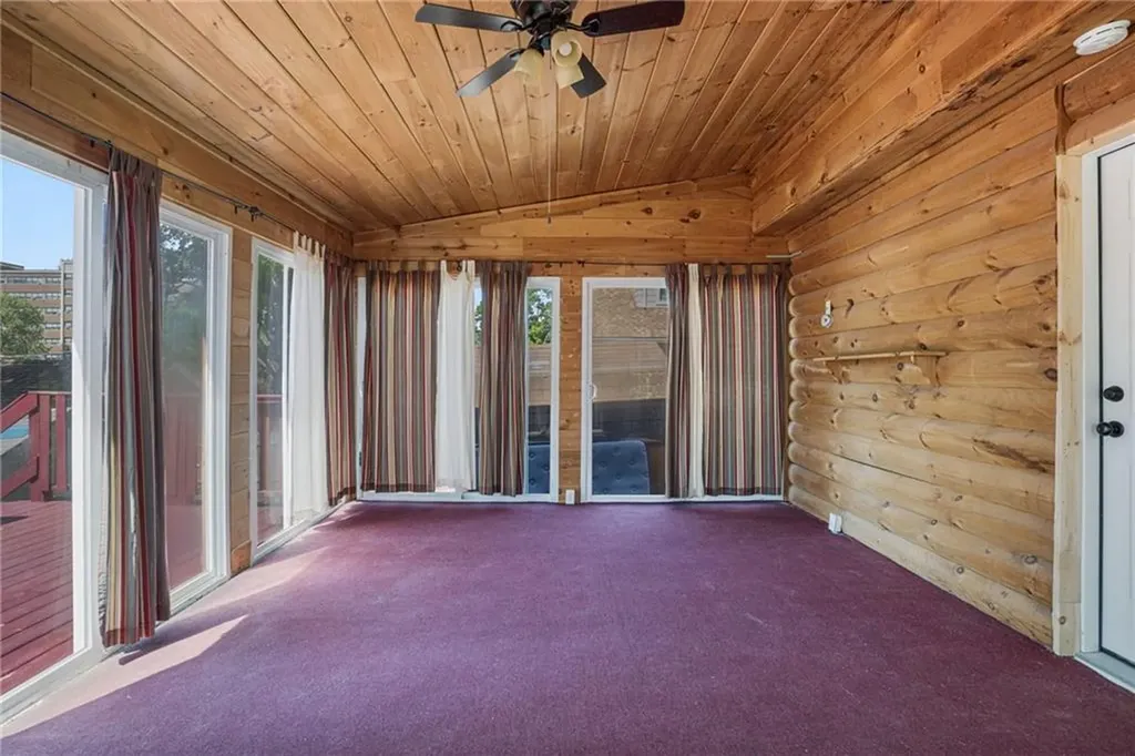 17 Padelford Avenue East Providence RI 02915