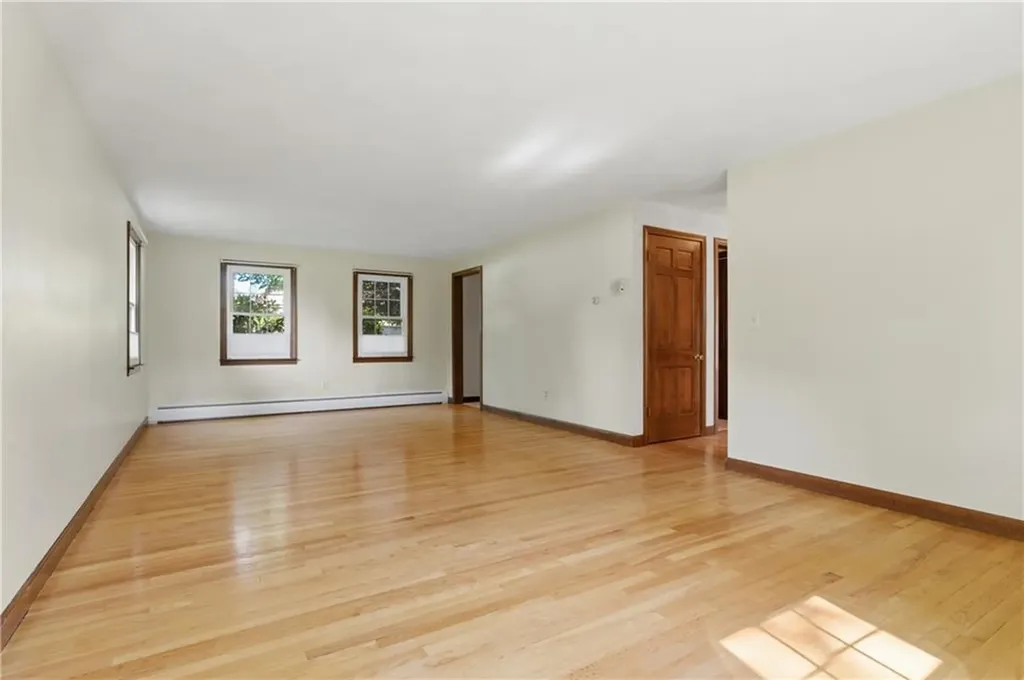 2699 Diamond Hill Road Cumberland RI 02864