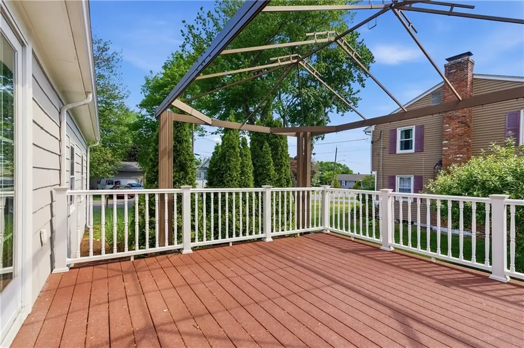 2699 Diamond Hill Road Cumberland RI 02864