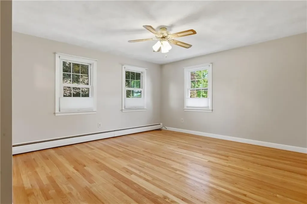 2699 Diamond Hill Road Cumberland RI 02864