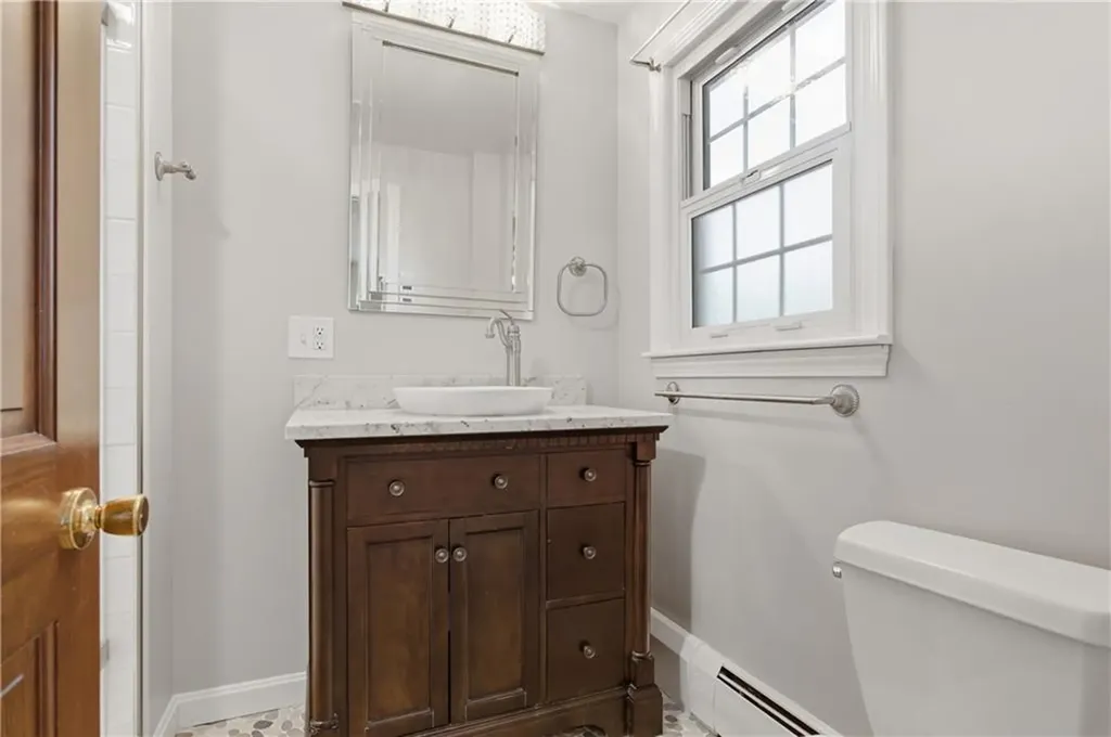 2699 Diamond Hill Road Cumberland RI 02864