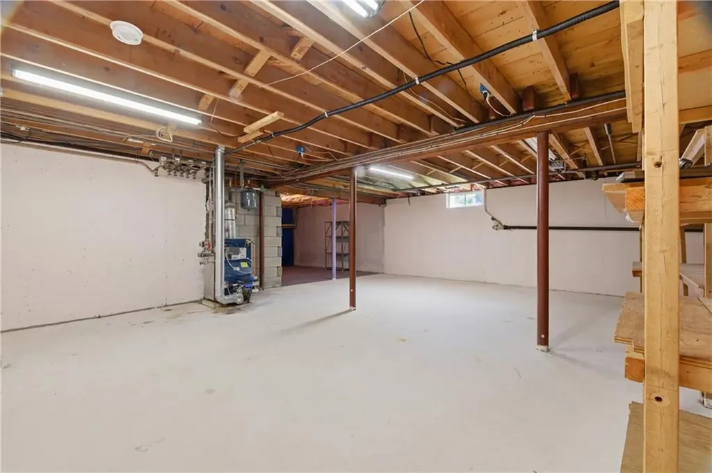 2699 Diamond Hill Road Cumberland RI 02864
