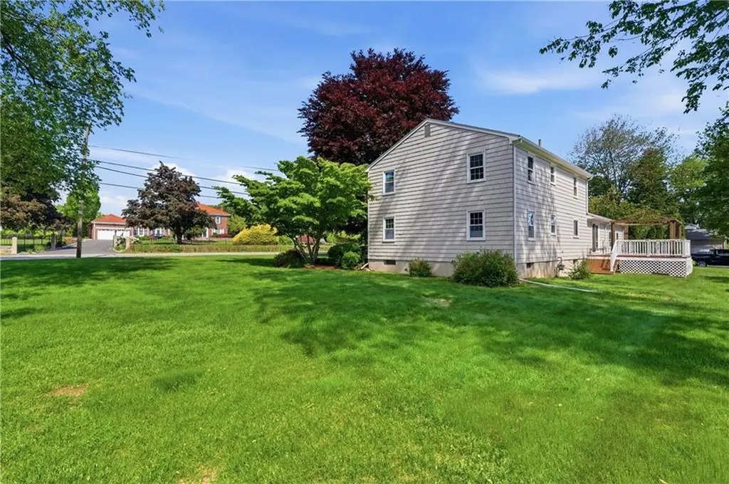 2699 Diamond Hill Road Cumberland RI 02864