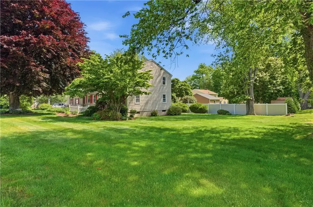 2699 Diamond Hill Road Cumberland RI 02864