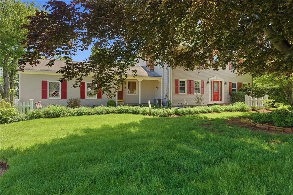 2699 Diamond Hill Road Cumberland RI 02864