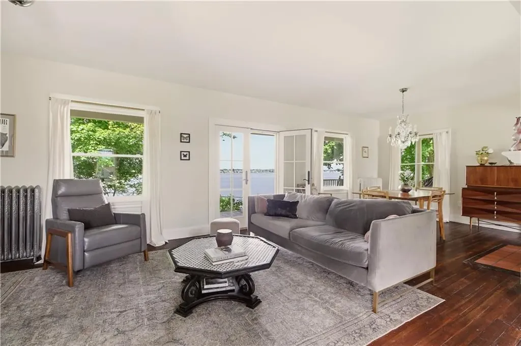 1 Sabin Street East Providence RI 02915