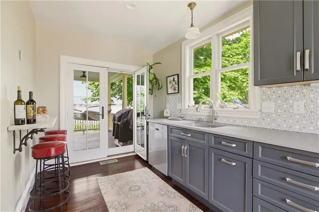 1 Sabin Street East Providence RI 02915
