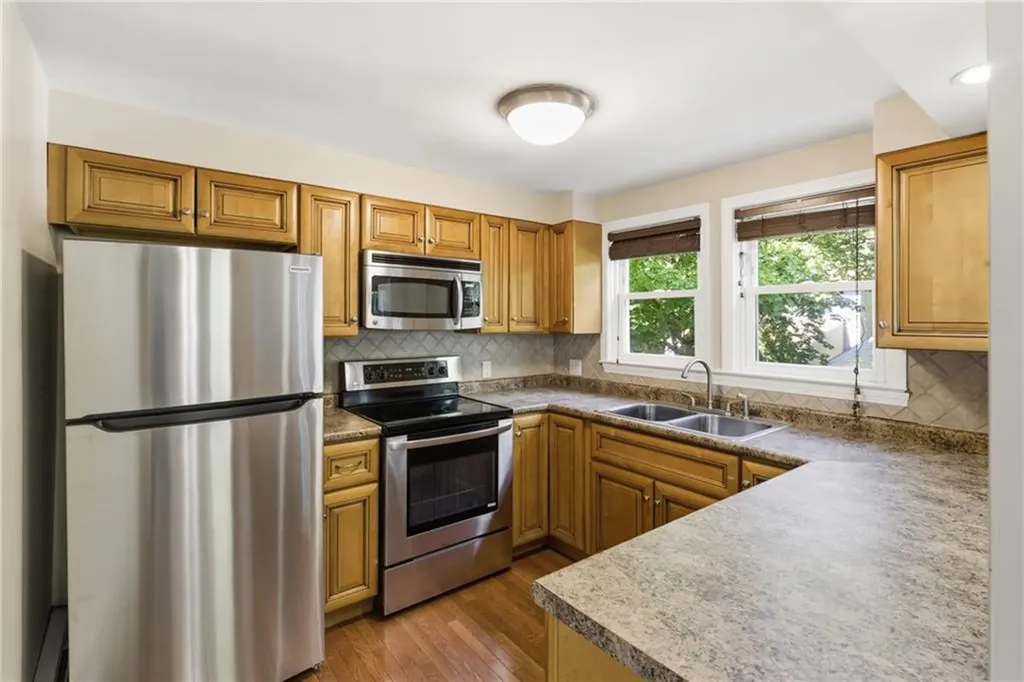 865 Pontiac Avenue Cranston RI 02910