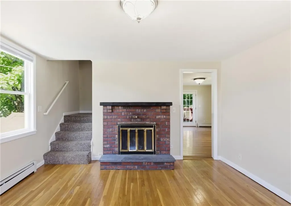 865 Pontiac Avenue Cranston RI 02910