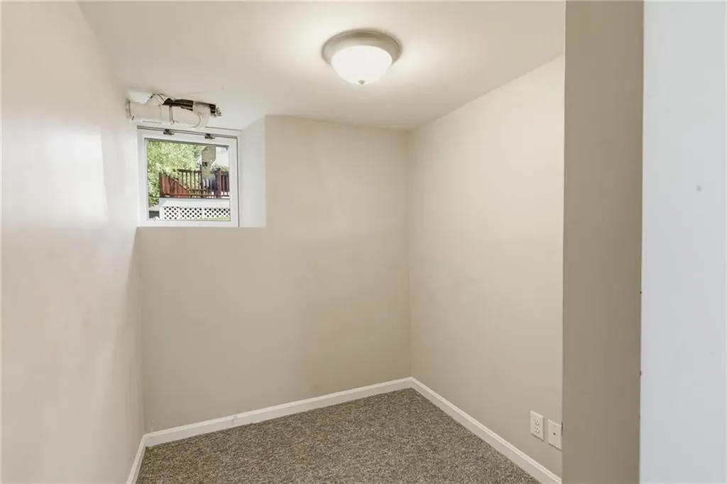 865 Pontiac Avenue Cranston RI 02910