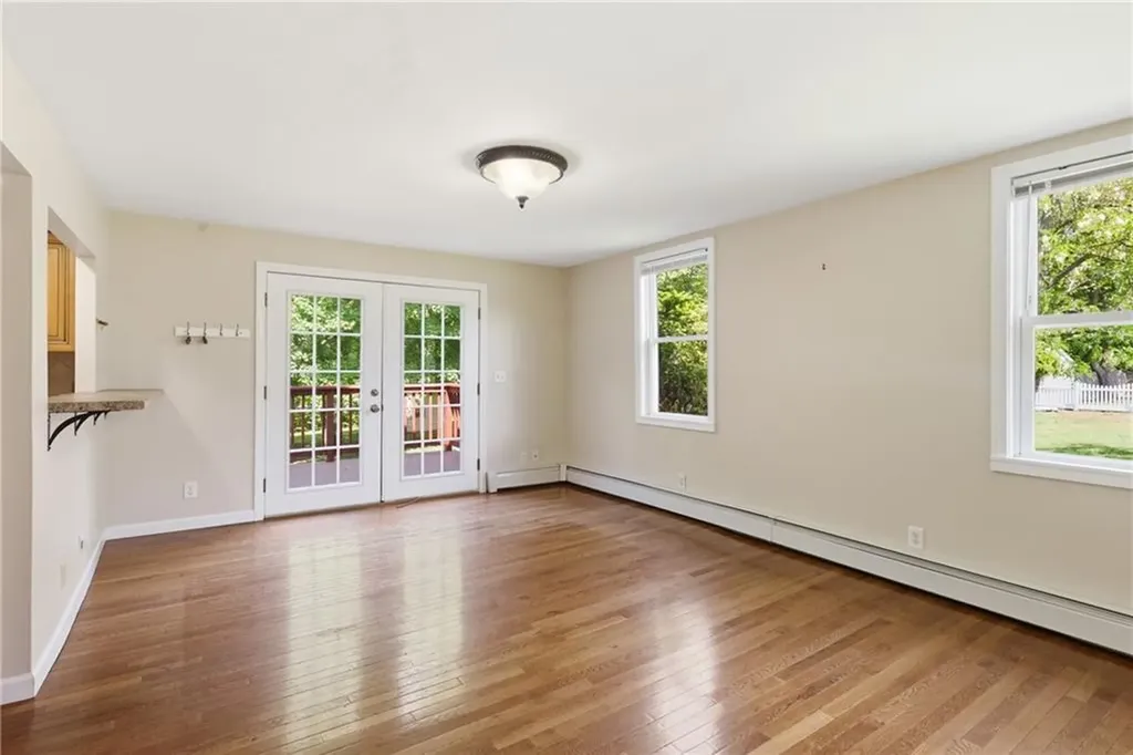 865 Pontiac Avenue Cranston RI 02910